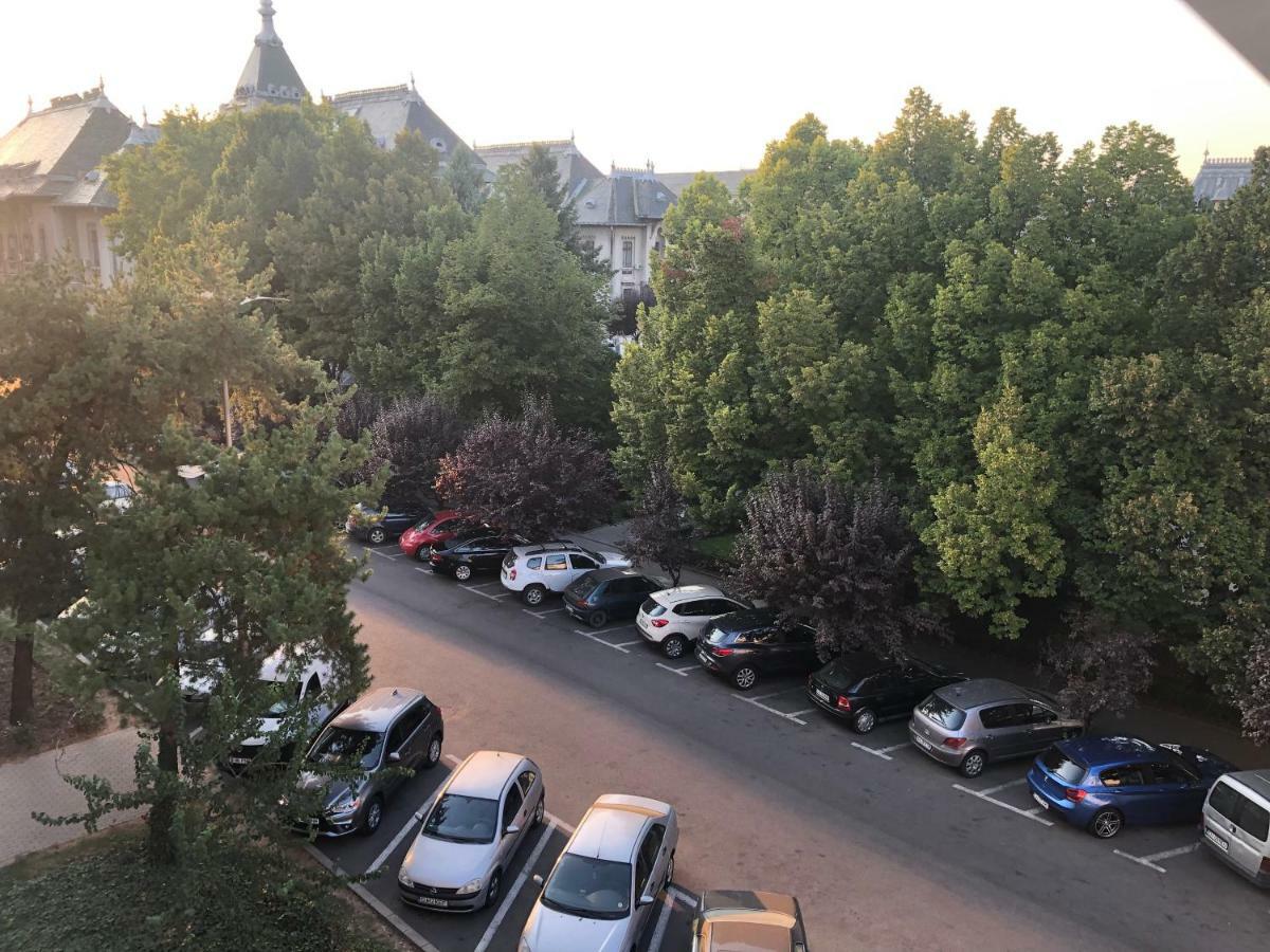 Galla Old Town Center Κραϊόβα Εξωτερικό φωτογραφία